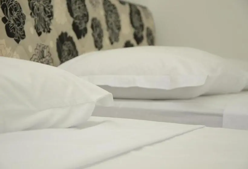 Chambre Familiale, Icamiabas
