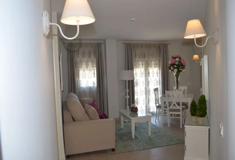 Standard Neljän Hengen Huone, Villa Olivar
