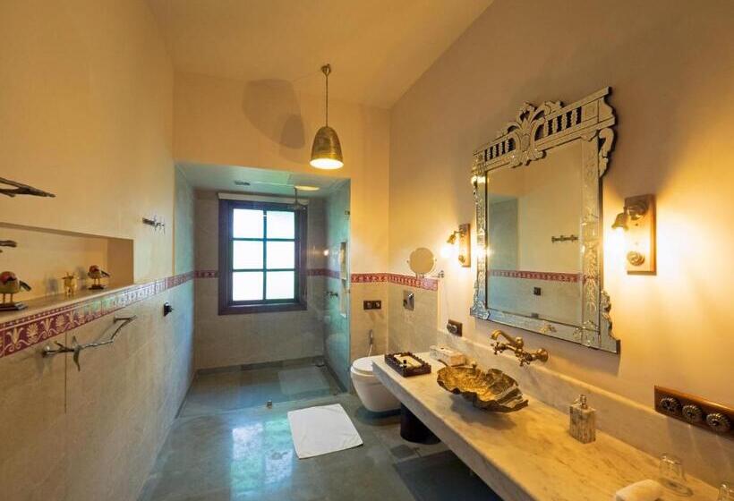 סוויטת ג'וניור, Tree Of Life Resort & Spa Varanasi