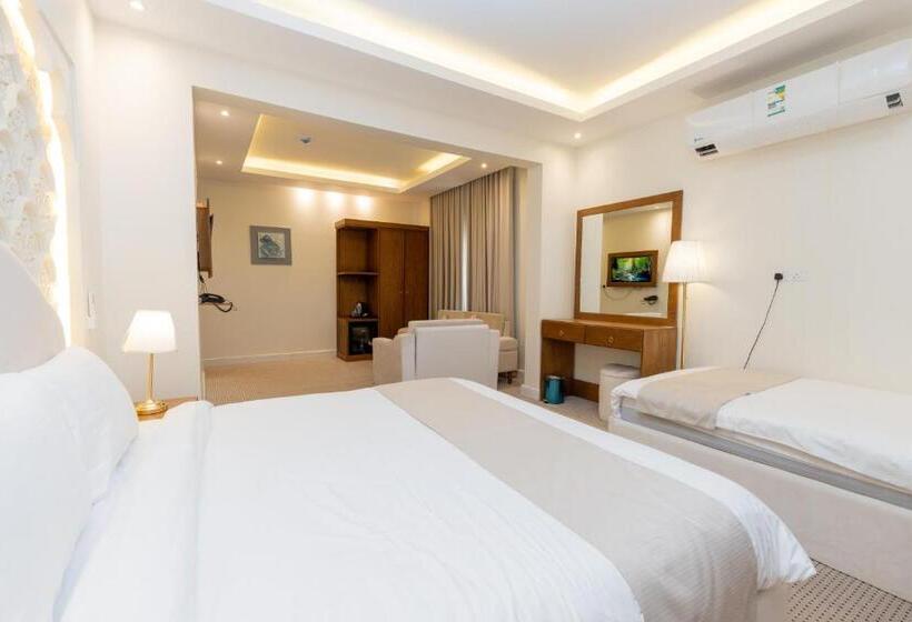 Triple Room Sea View, فندق افين