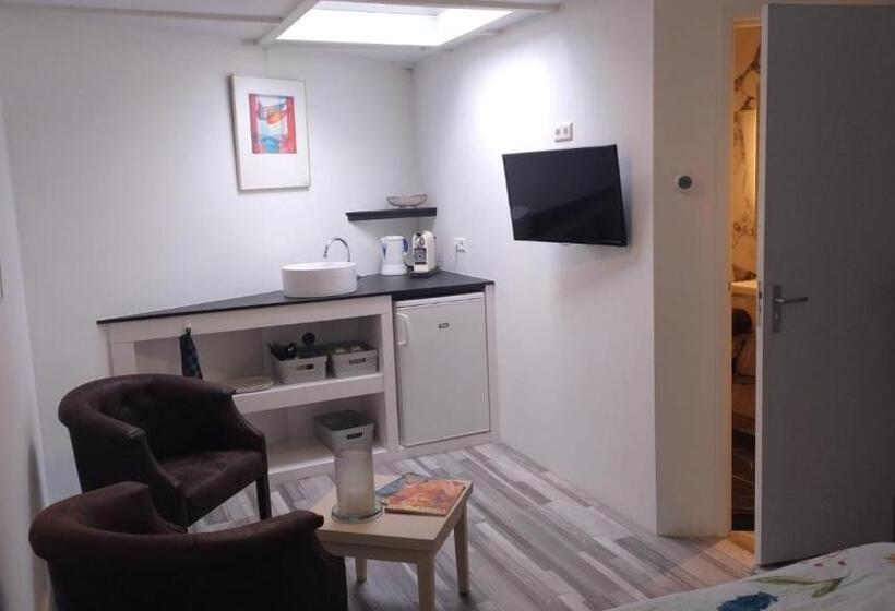 Номер Стандарт, Studio Bergen