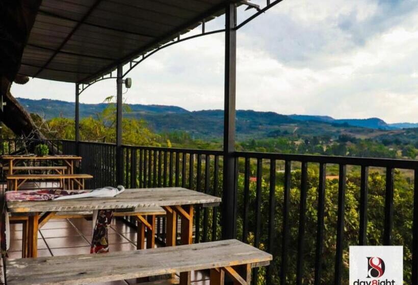 Семейный Номер, Wild Medlar Accommodation & Venue