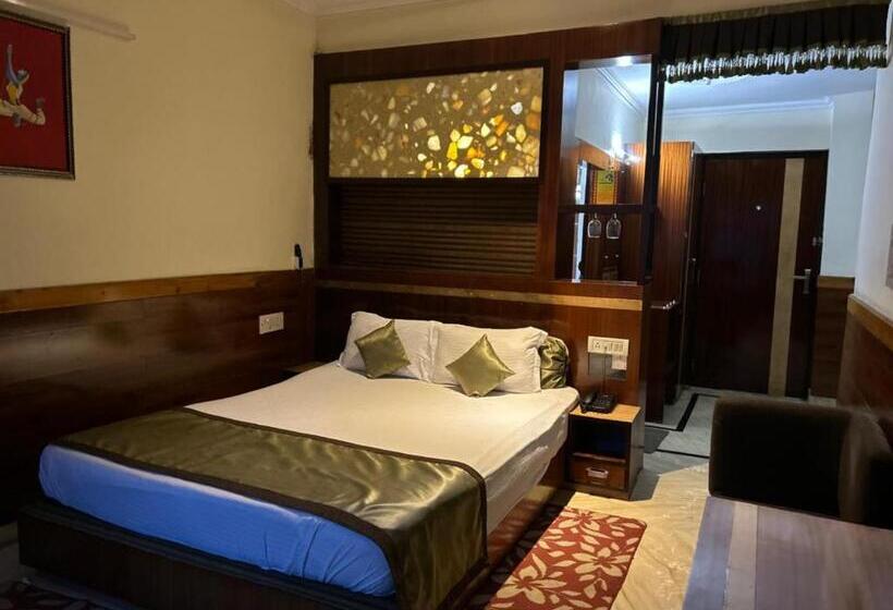 豪华房间, Goroomgo Hotel Gandhi S Paradise Dharamshala
