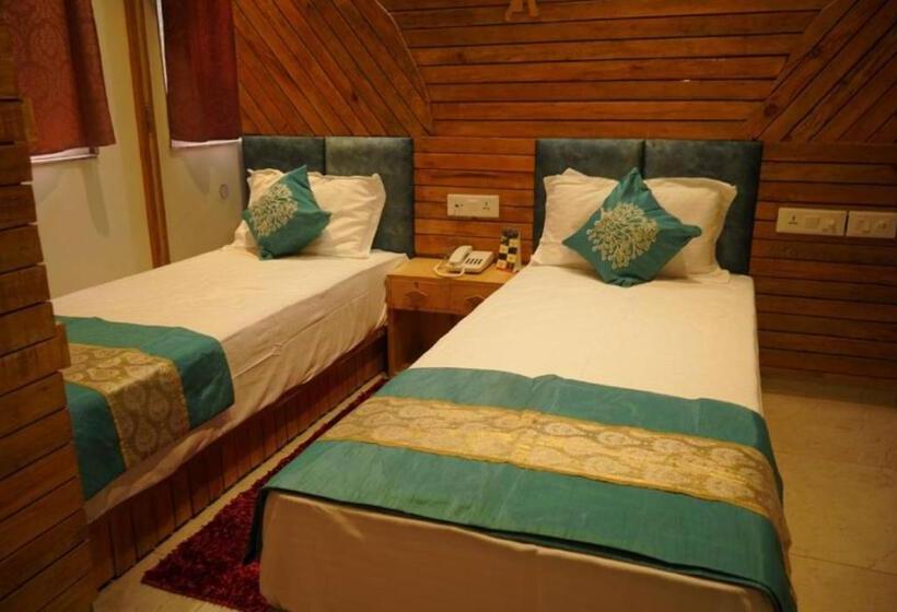 디럭스 패밀리 룸, Goroomgo Hotel Gandhi S Paradise Dharamshala