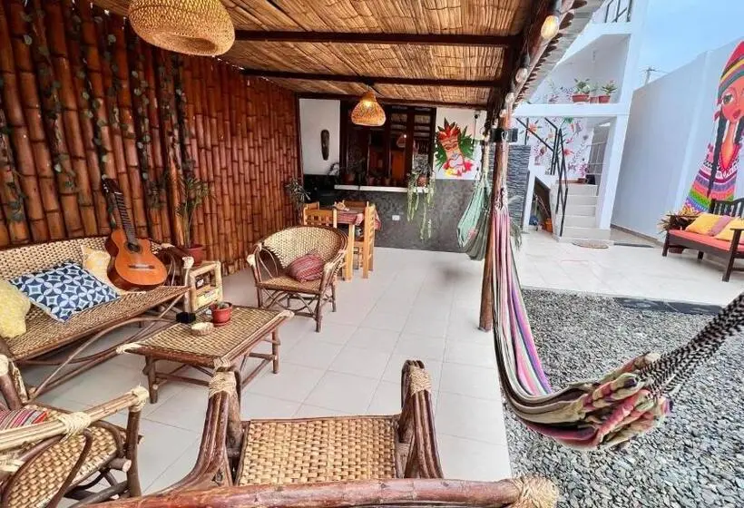 اتاق استاندارد, Miranda S House
