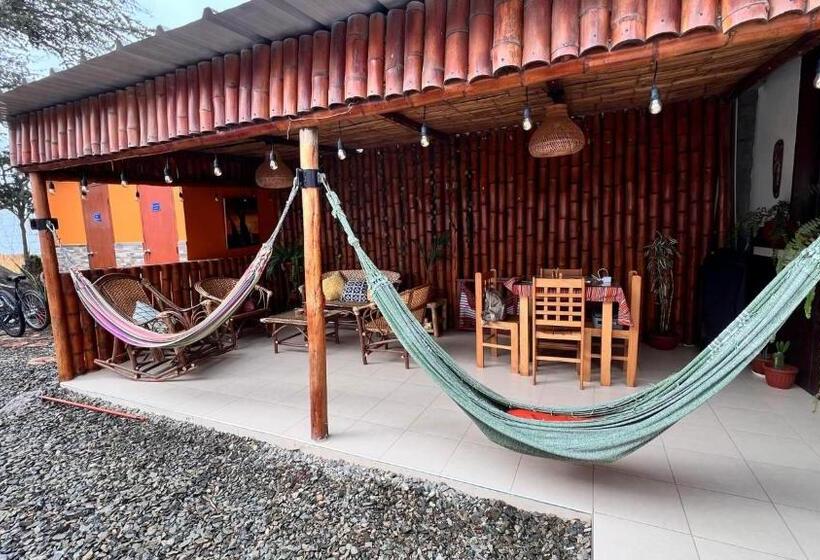 غرفة قياسية, Miranda S House