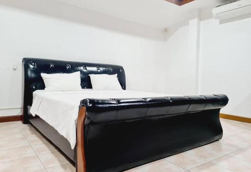 Номер Стандарт, Poo Villa Rawai