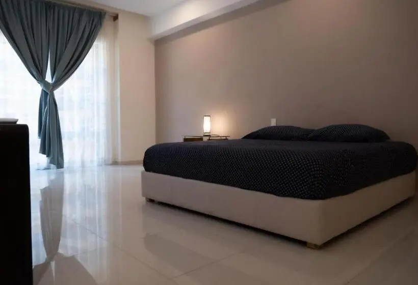 اتاق استاندارد, Infinity Suites Habitación Sencilla 104