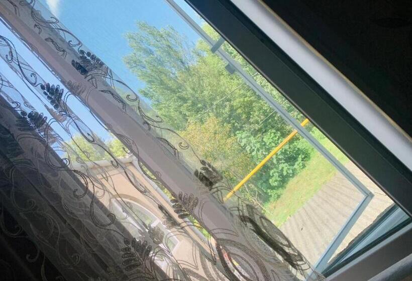 اتاق استاندارد با چشمانداز باغ, Uplistsikhe Guest Paluma