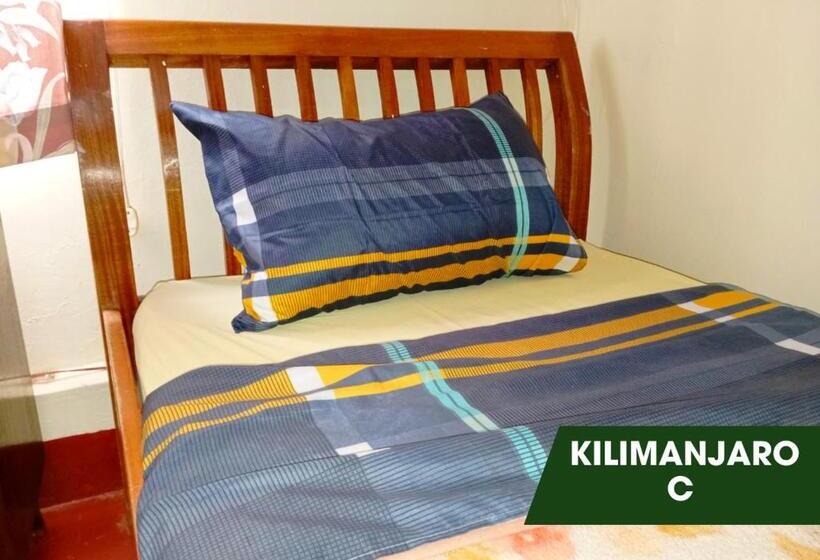 اتاق خانوادگی, Upperhill International Guest House