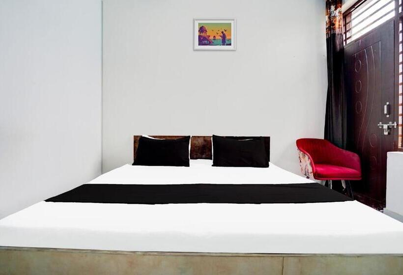 Трехместный Номер Классика, O Eat Out Cafe & Rooms