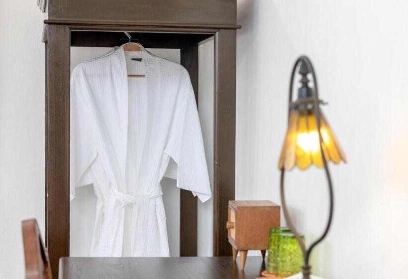 Семейный Номер, Shinophat S House บ้านชิโนภาส เชียงราย