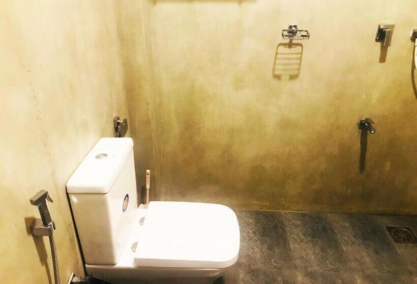 Номер Стандарт Вид на Сад, Chamara Inn