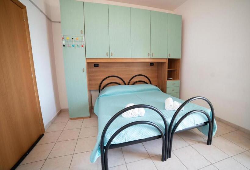 غرفة قياسية مزوَّدة بشُرفة, Da Gennaro Affittacamere