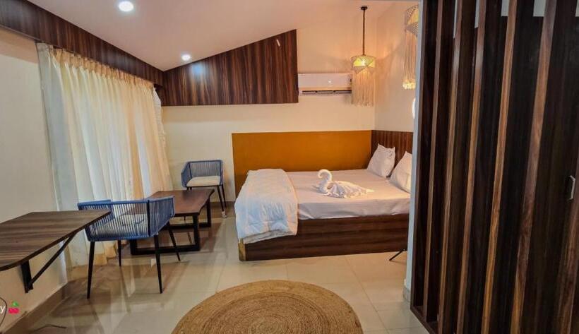 스탠다드 룸 킹사이즈 침대, Sanctum Beach Resorts