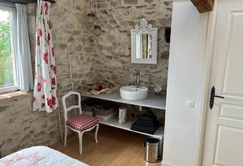 חדר דלוקס, Maison Du Silence