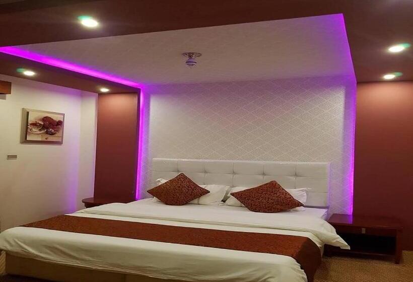 Апартаменты 1 Спальня, السارية