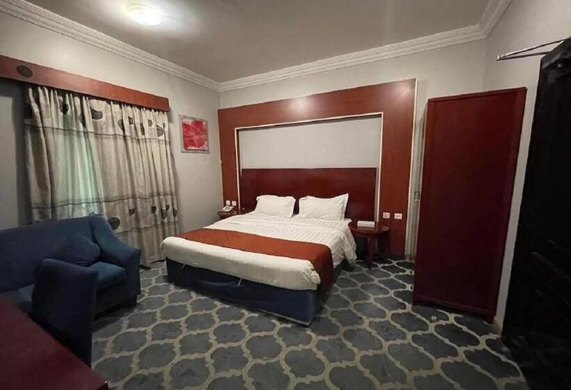 Апартаменты 2 Спальни, السارية