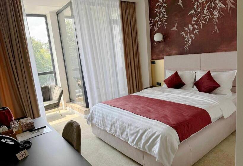 غرفة قياسية لذوى الاحتياجات الخاصة, Ambar