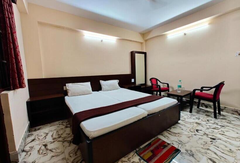 Pokój Standard, Arya Palace Puri