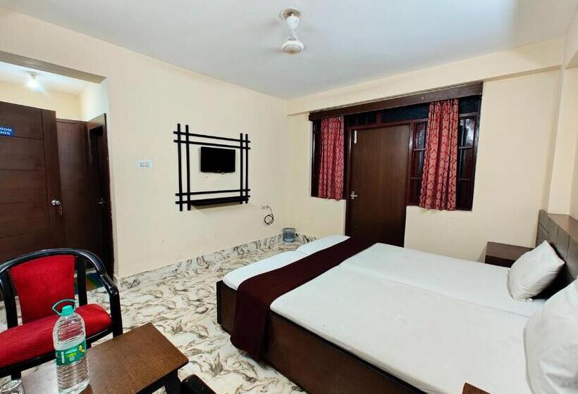 Pokój Deluxe, Arya Palace Puri