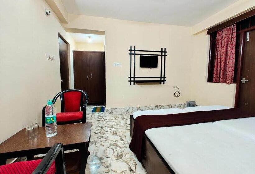 Pokój Deluxe, Arya Palace Puri