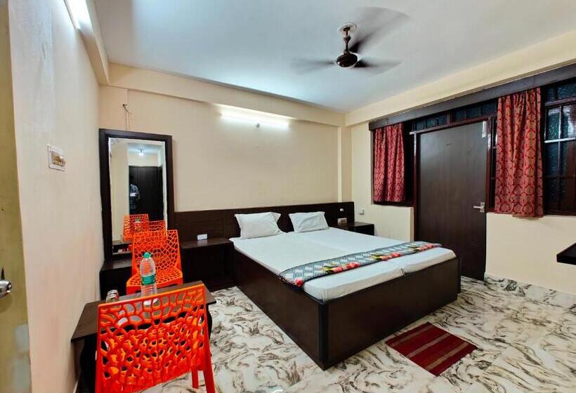 Pokój Deluxe, Arya Palace Puri