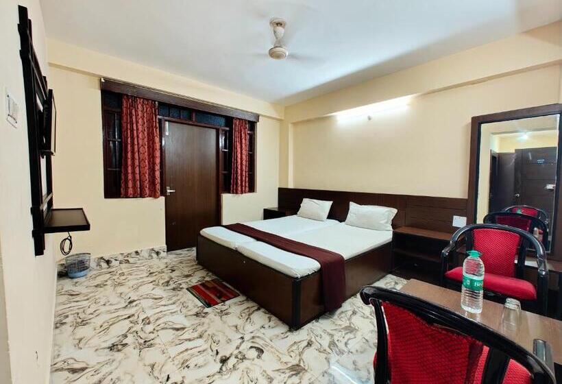 Pokój Deluxe, Arya Palace Puri