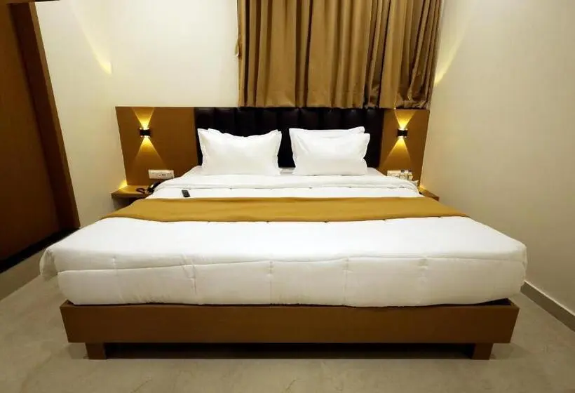 Deluxe-huone, Shivansh