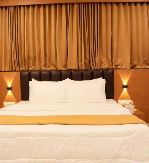Deluxe-huone, Shivansh