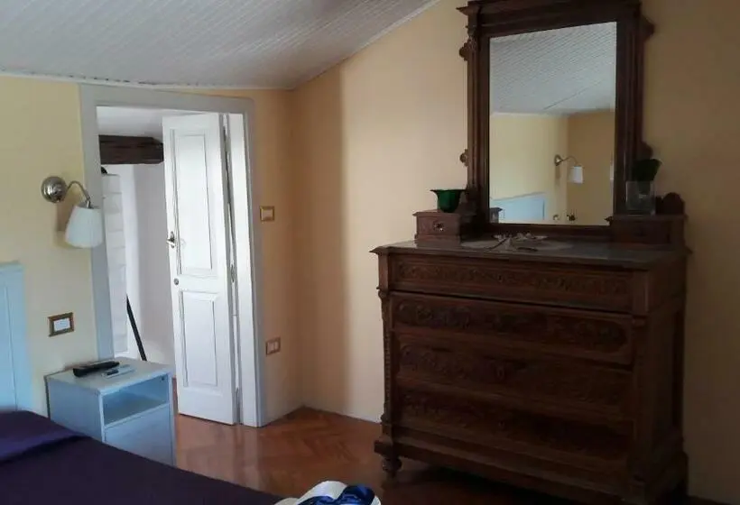 バルコニー付きスタンダードルーム, B&b Casa Laviano