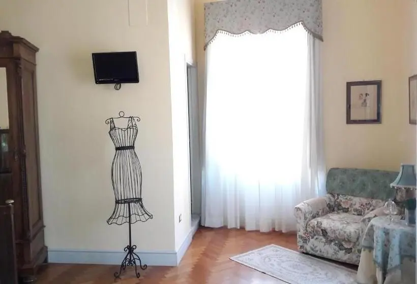 キングサイズベッドのスタンダードルーム, B&b Casa Laviano