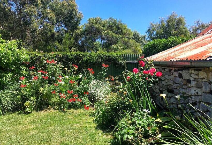 منزل غرفة نوم واحدة, Cherry Plum Cottages