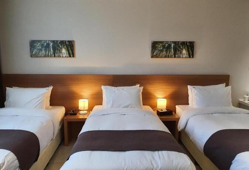 غرفة ديلوكس ثلاثية, Benikea Hotel Yangsan