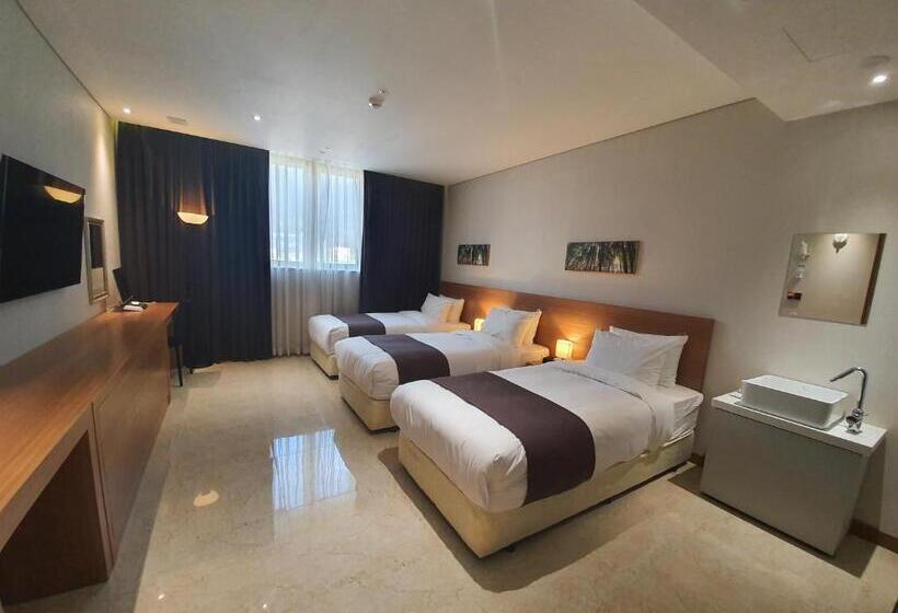 غرفة ديلوكس ثلاثية, Benikea Hotel Yangsan