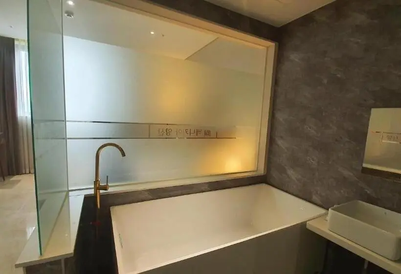 デラックスルーム, Benikea Hotel Yangsan