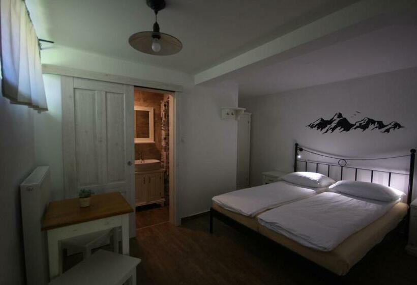 اتاق استاندارد, Hostel Hildegarden