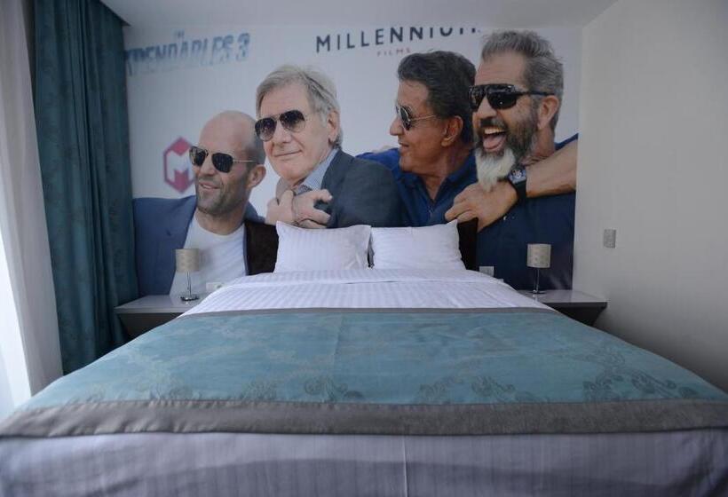 سوییت, Garni Hotel Hollywoodland Wellness & Aquapark