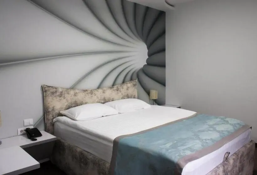 سوییت, Garni Hotel Hollywoodland Wellness & Aquapark
