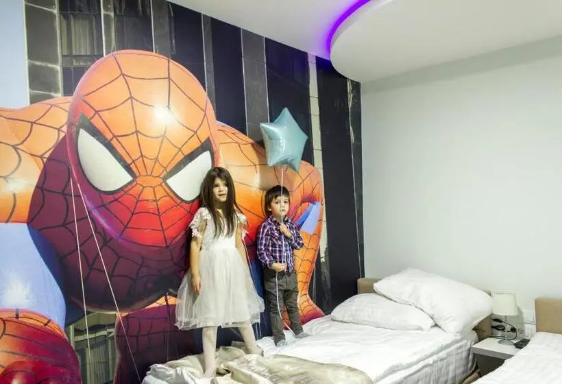 سوییت, Garni Hotel Hollywoodland Wellness & Aquapark