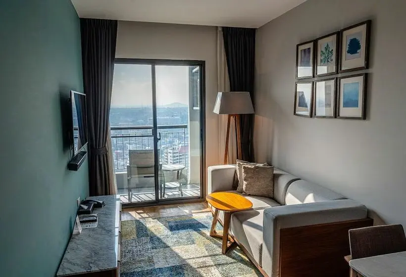 １ベッドルームのデラックスアパートメント, Oakwood Hotel & Residence Sriracha