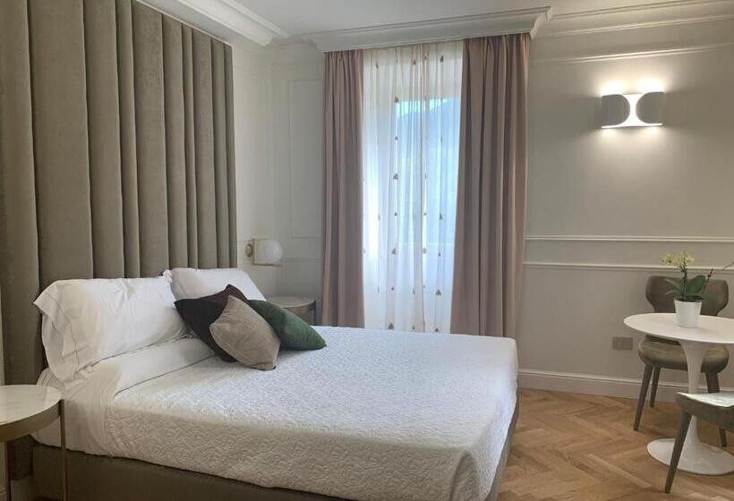 Номер Deluxe, Palazzo Franceschini
