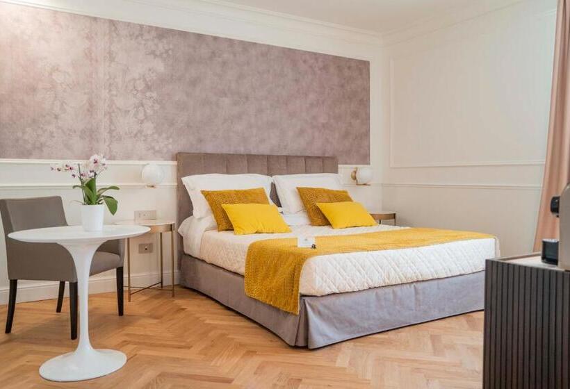 デラックスルーム, Palazzo Franceschini