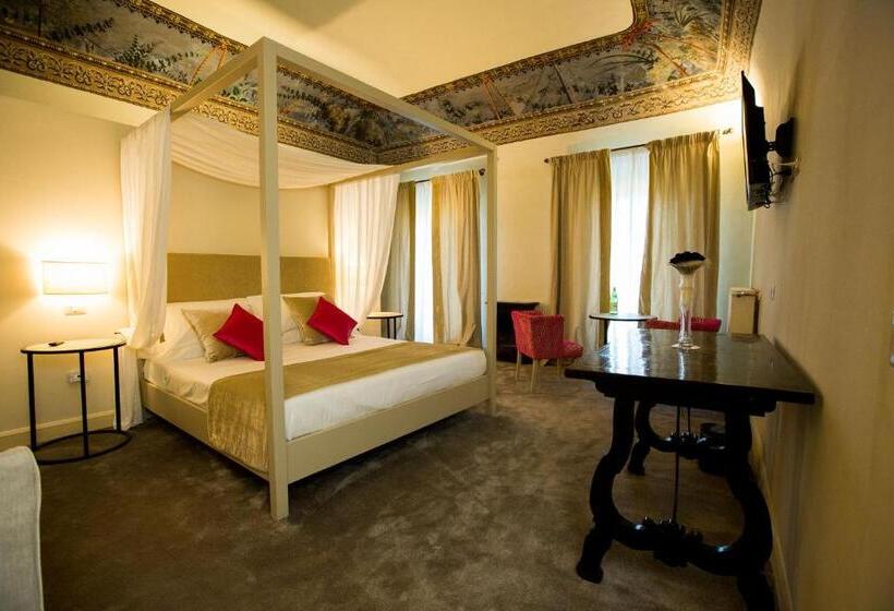 小型套房, Palazzo Franceschini