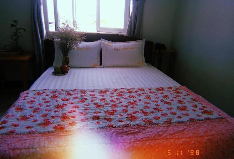 اتاق لوکس, Thanh Lam