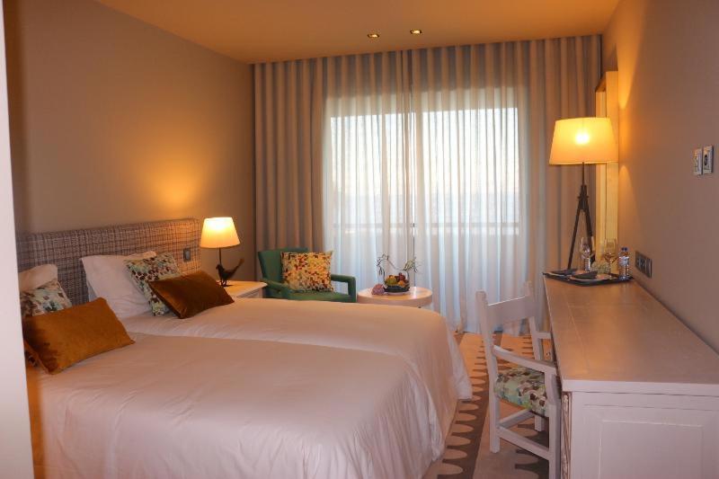 标准间, The Lince Nordeste