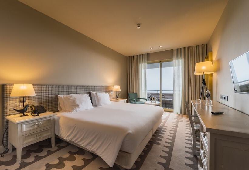 高级大房间, The Lince Nordeste