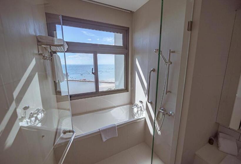 2 베드룸 이그제큐티브 아파트, Oakwood Hotel & Residence Sriracha   Sha Extra Plus