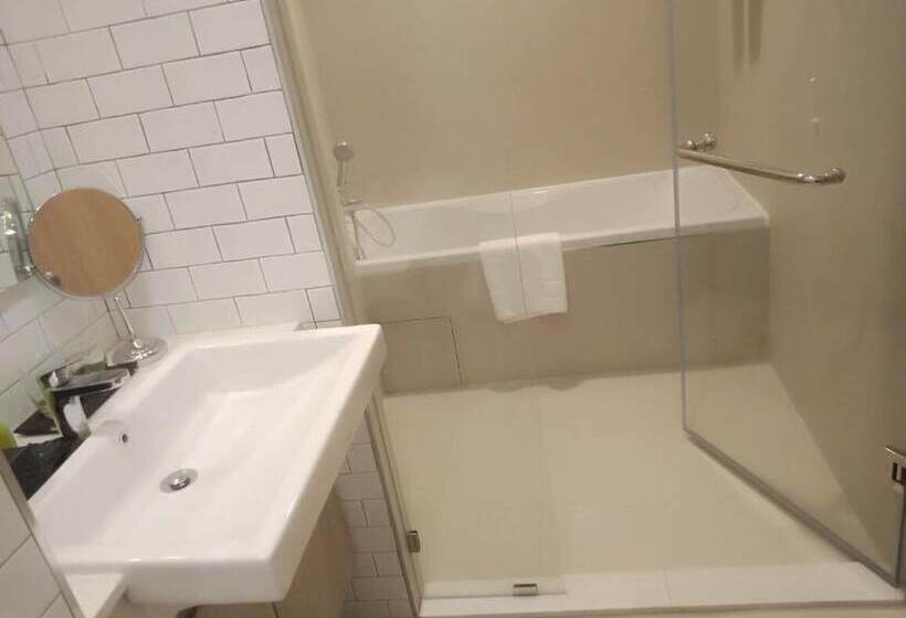 디럭스 스튜디오, Oakwood Hotel & Residence Sriracha   Sha Extra Plus