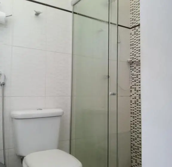 اتاق استاندارد با بالکن, Elizondopousada
